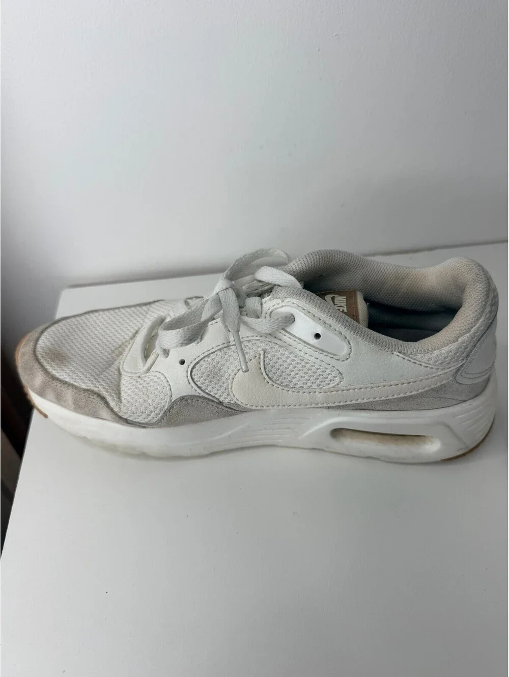 Nike Air Max SC sneakers in white and tan women's size 8.5